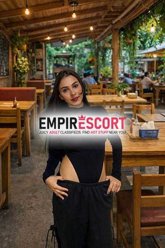 jovencita nueva caserita y muy complaciente