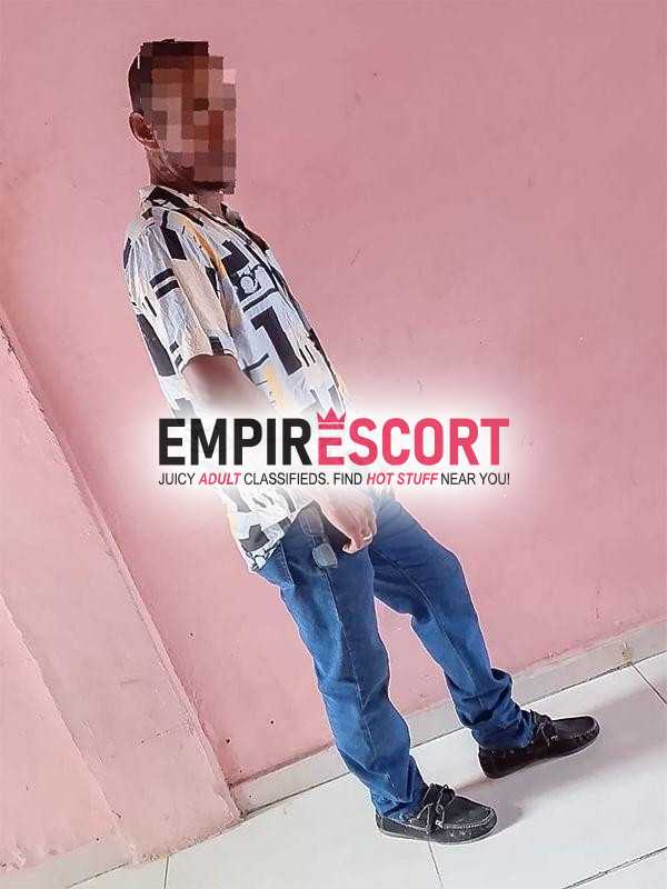negro sabroso que encanta el sexo y hacerte desear tomar mis servicios más frecuencia