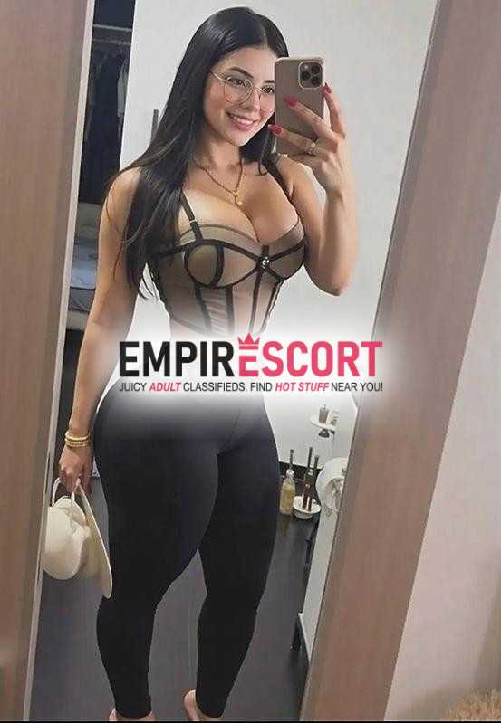 hola mis amores soy chica muy complaciente y descomplicada ganas de conocer nuevas aventuras llenas de pasión