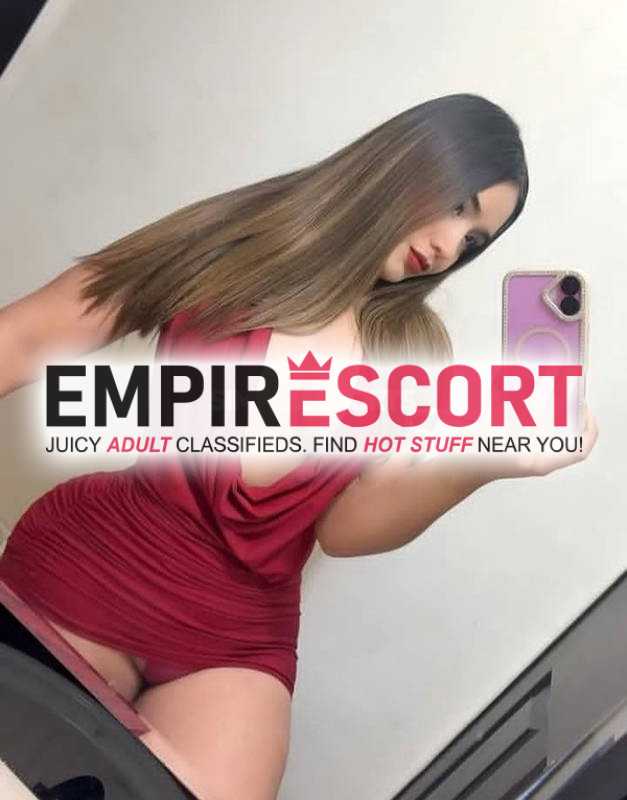 soy linda chica universitaria me gusta complacer mis clientes y me gusta el sexo al natural