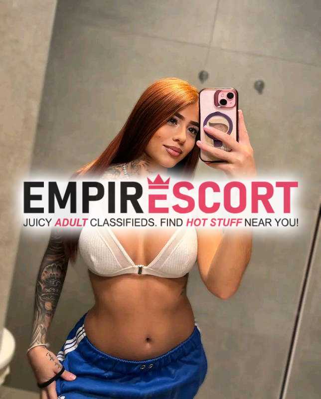 mujer mente abierta de 23 años peli castaña unos senos hermosos cuerpo hermosas curvas