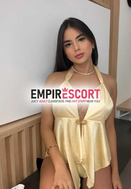 chica caliente amante al sexo amante al sexo ven y diviértete conmigo para cualquier servicio