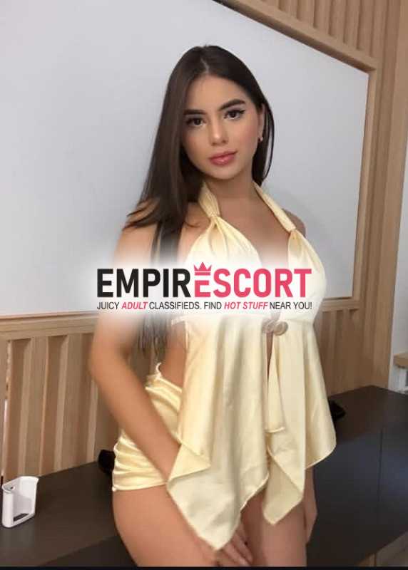chica caliente amante al sexo amante al sexo ven y diviértete conmigo para cualquier servicio