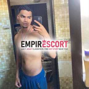 22cm masajista joven varonil y vergon sitio para prestarte el mejor servicio