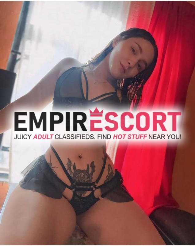 hola soy chica universitaria me gusta complacer mis clientes me gusta el sexo al natural