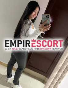 hola mis amores de puerto boyacá soy chica scorts cual viene satisfacer cualquier clase de fetiche y fantasía sexual