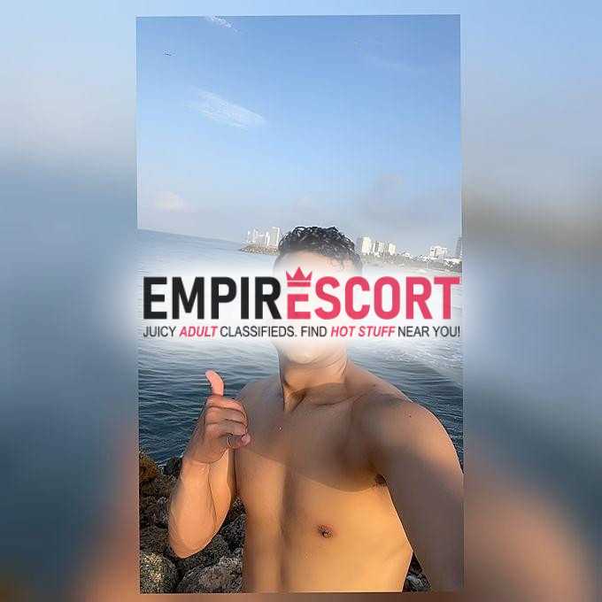 costeÑo vergon lechero rompe culos ven y disfruta de mi verga
