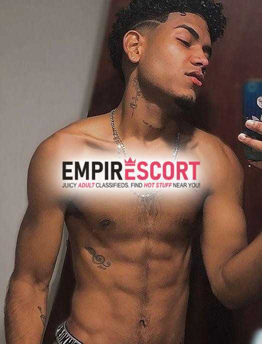 🍫 negro latino vergón 🍆 complaciente morboso y educado 🤝🏼