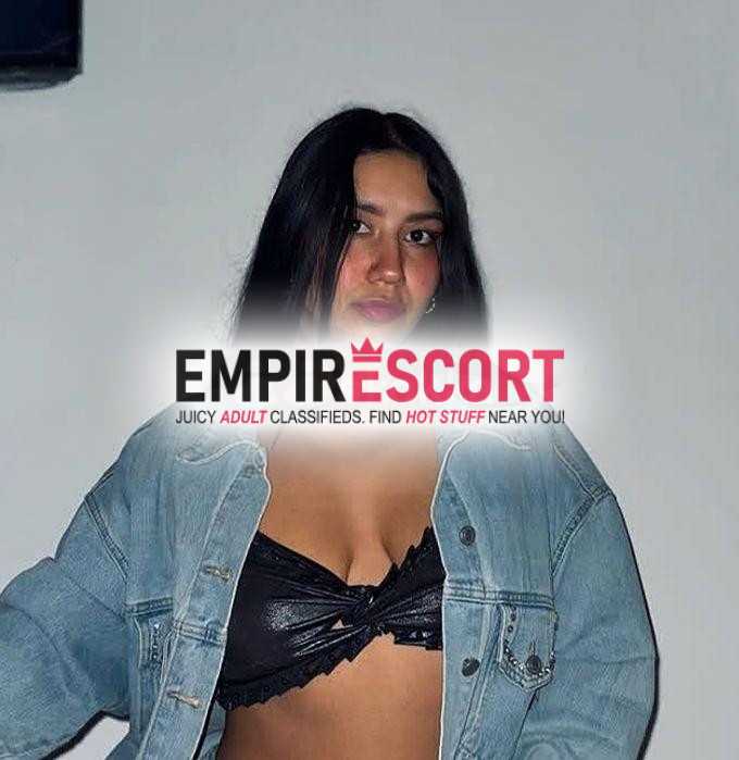 roxane universitaria disponible