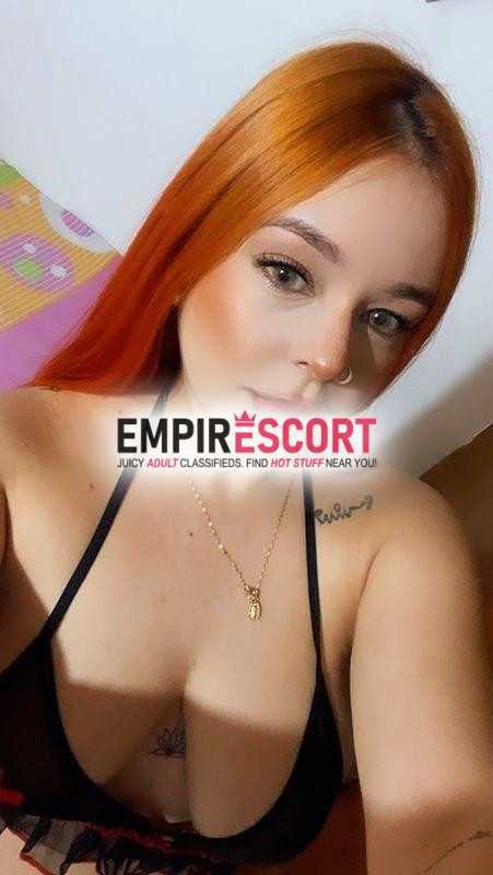 linda pelirroja sexy y carita angelical dispuesta para brindarte el mejor servicio