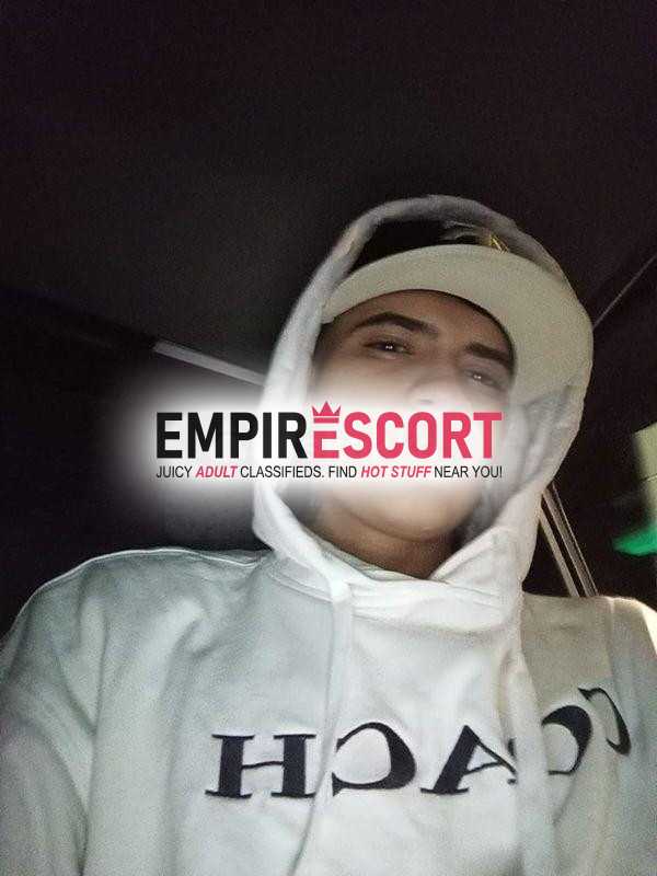 soy davis mido 1.70 de altura soy activo machito serio activo y totalmente discreto testosterona millón para brindarte encuentro mu