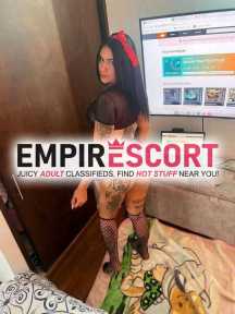 caliente erótica tatuada arrecha dispuesta para videollamadas y servicios presenciales escríbeme