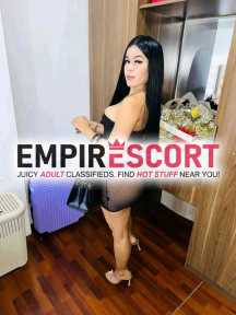 una chica mis amores que. llegado tu linda ciudad para complacerte