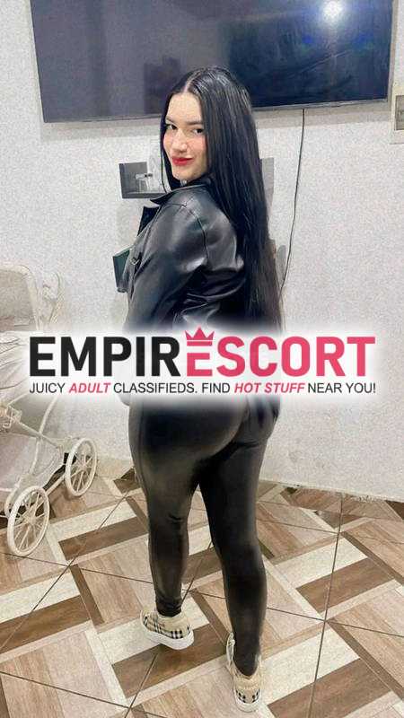 hola amor me encuentro disponible para ti las mejores lencería disfraz trajes que deseas