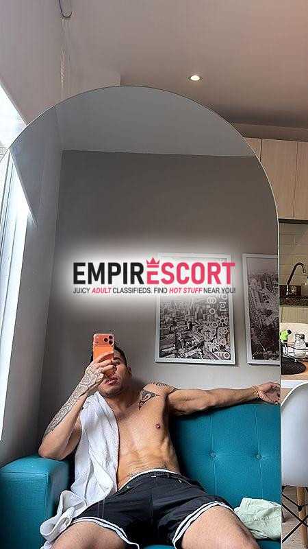 deportista bisexual discreto buena verga y buen culo disponible pocos dias