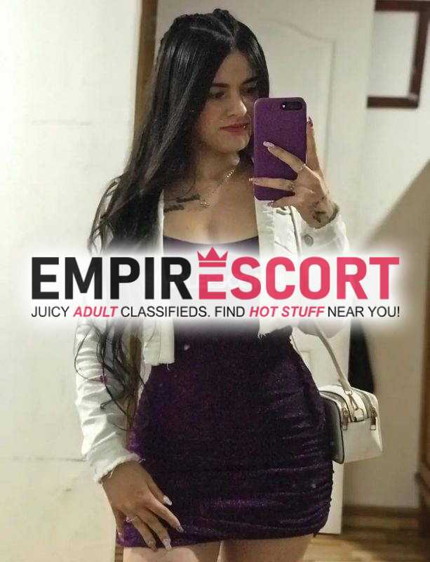 chica joven atractiva y muy complaciente hora encuentro