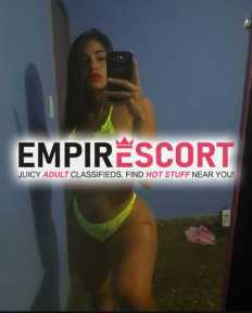 candente morena ardiente estrechita