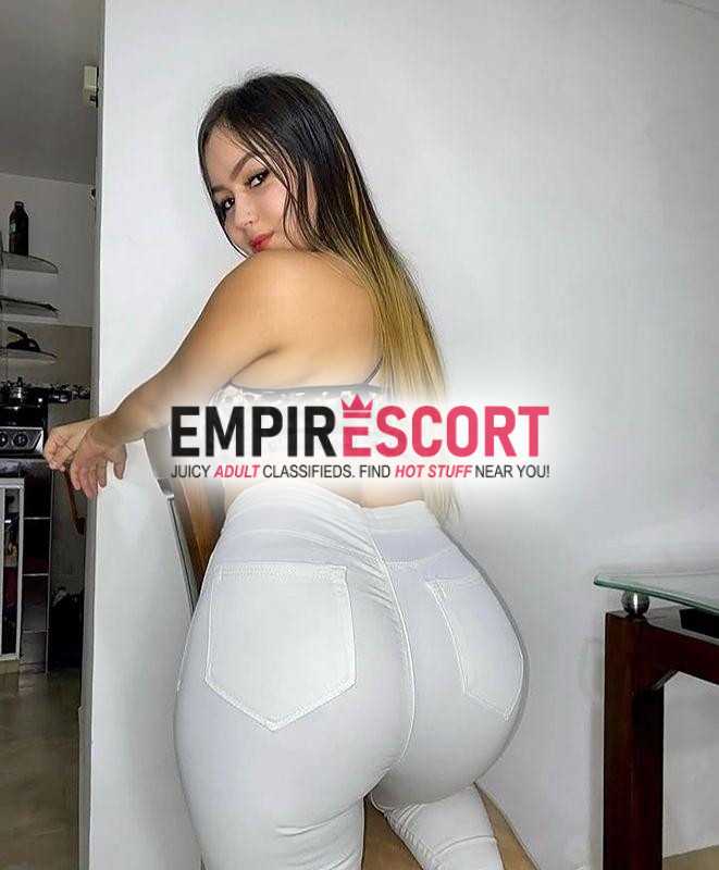 qué tal mis amores soy muy tierna culazo para darte placer.