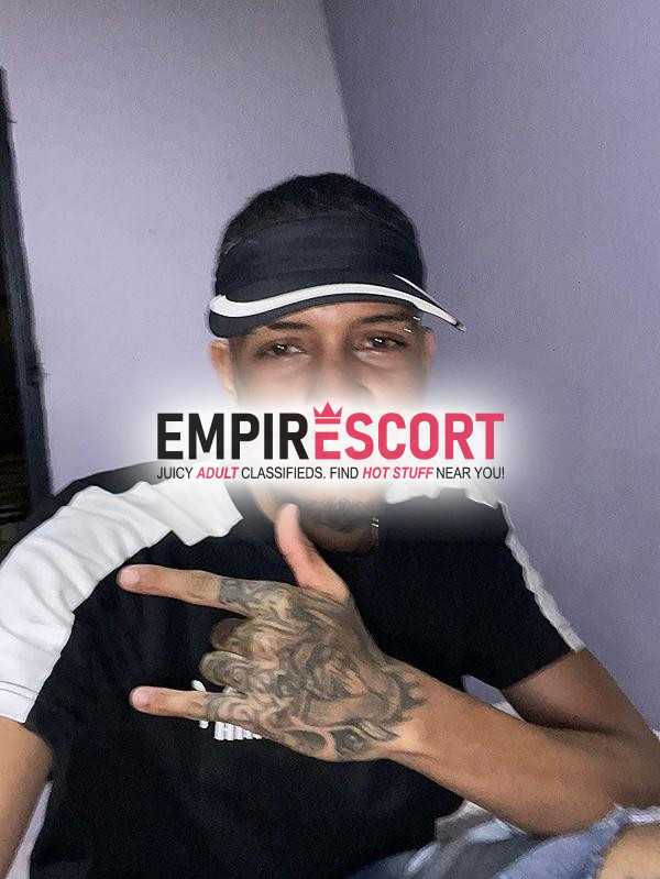 flaco vergon de 22cm real e cali complaciente y arrecho