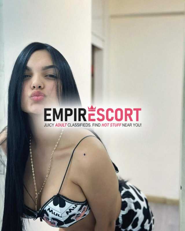 hola mis amores de chiquinquirá estoy aquí para ofrecerles mis mejores servicios soy chica universitaria adicta al buen sexo