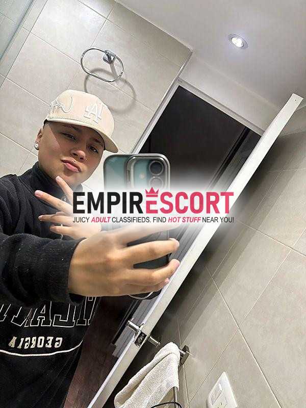 hola soy threvor chico trans pollo de 20 años