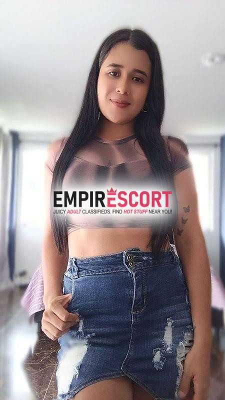 ardiente chica disponible para darte placer muy ninfómana y ardiente