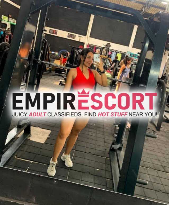 soy linda chica universitaria me gusta complacer mis clientes me gusta el sexo al natural