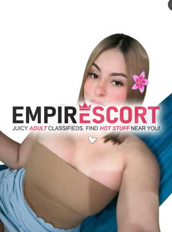 soy chica universitaria me gusta complacer mis clientes me gusta el sexo al natural