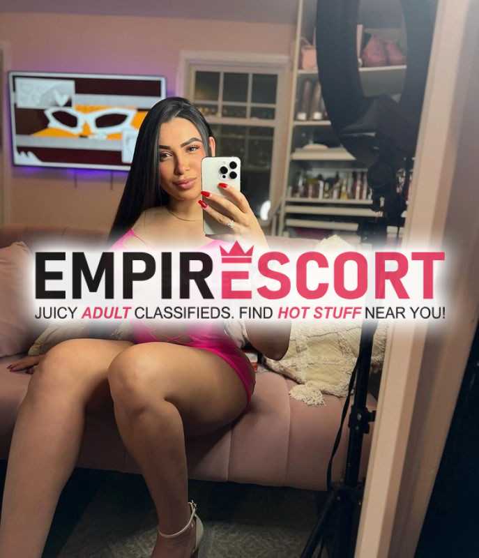 soy chica sexy y abierta de mente para cualquier fetiche y fantasías que tú quieras