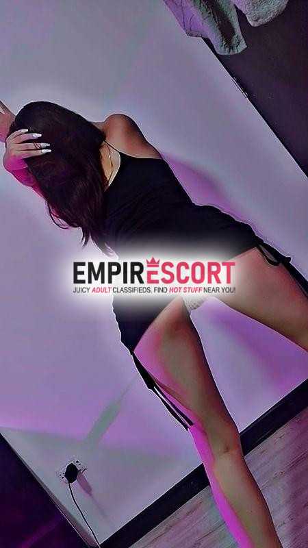 somos grupo de lindas jovencitas muy atractivas y sensuales puedes elegir que quieras estamos dispuestas complacerte en tus más bajos deseos