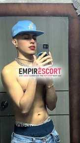 twink sexy y sÚper hot multorgasmico