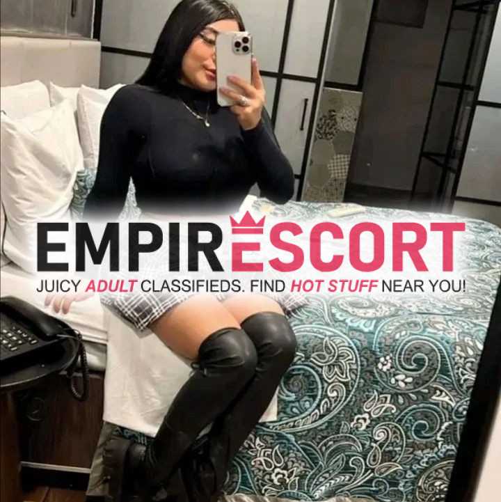 dama de compañía de lujo dispuesta complacerte