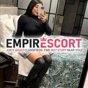 dama de compañía de lujo dispuesta complacerte