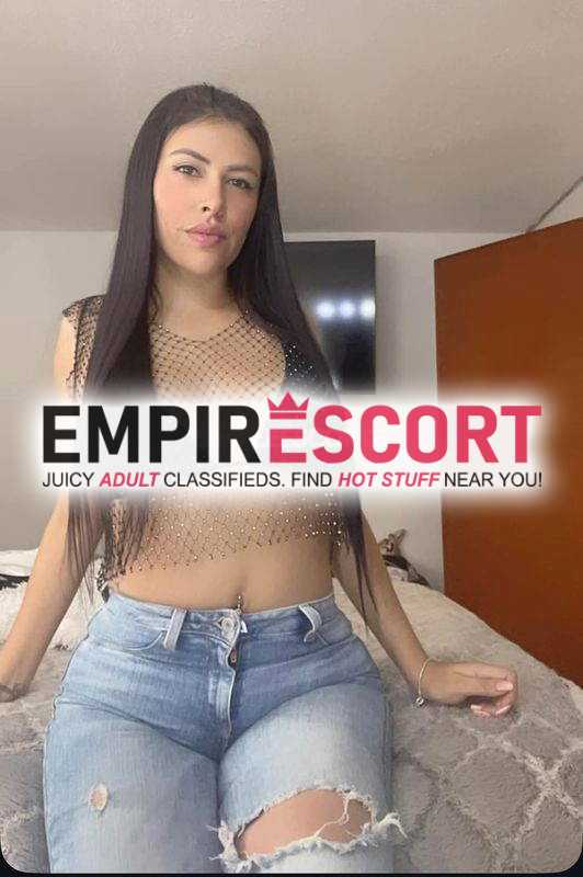 deliciosa flaca ardiente dispuesta todo